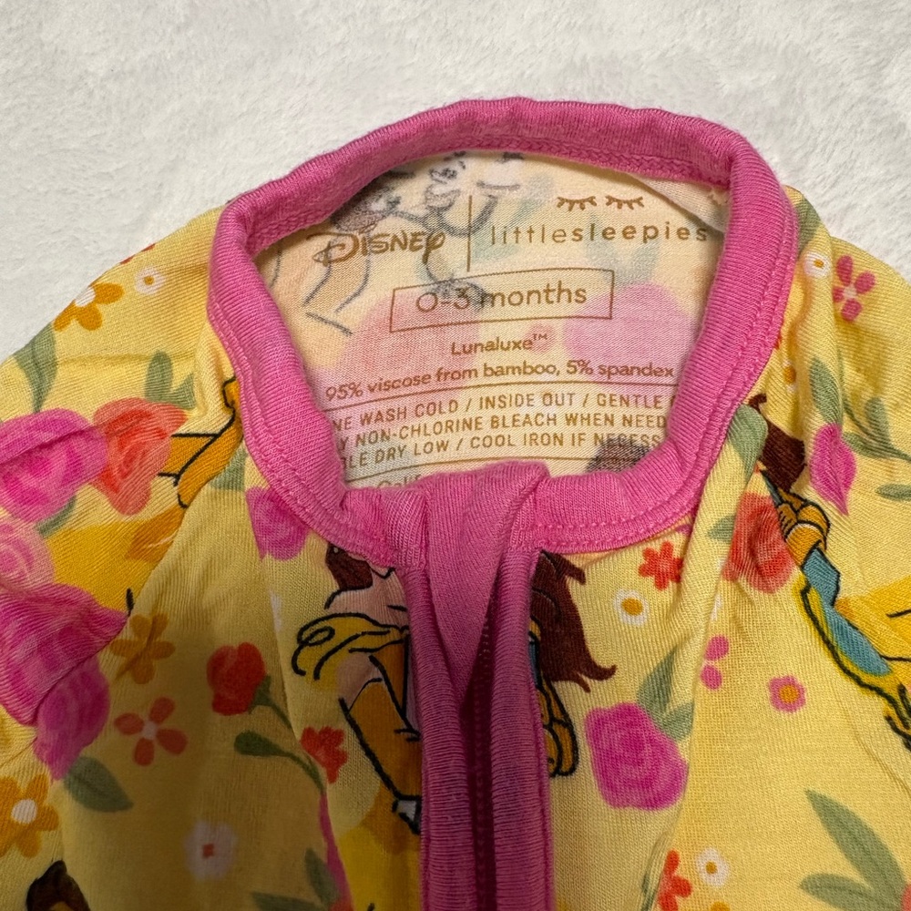 Disney Little Sleepies Belle Zippy 0-3M Bamboo Sleeper Rare Print VGUC - Picture 3 of 6